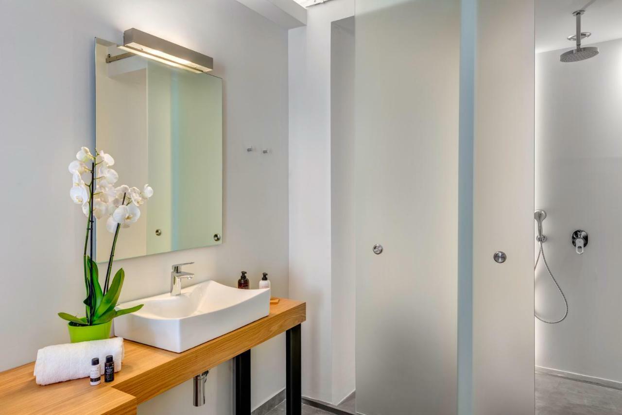 Naves Suites Ermoupoli Luaran gambar